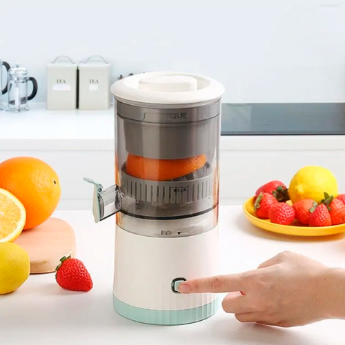 Portable Electric Fruit Juicer - Juicy Pro® 